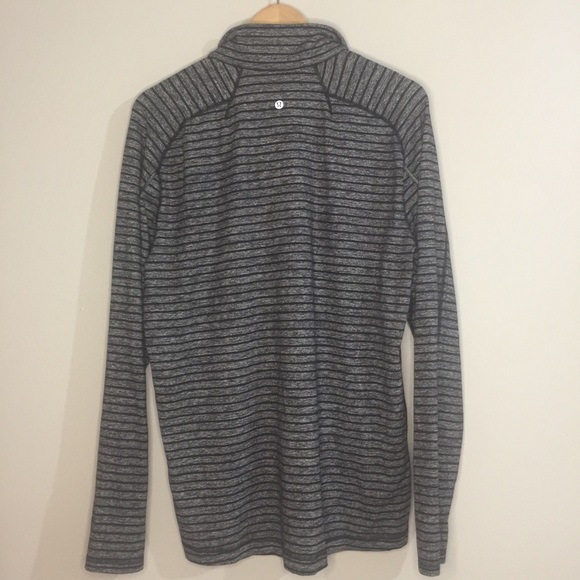 Lululemon size XL 1/2 Zip Raven Stripe Black - Picture 5 of 12